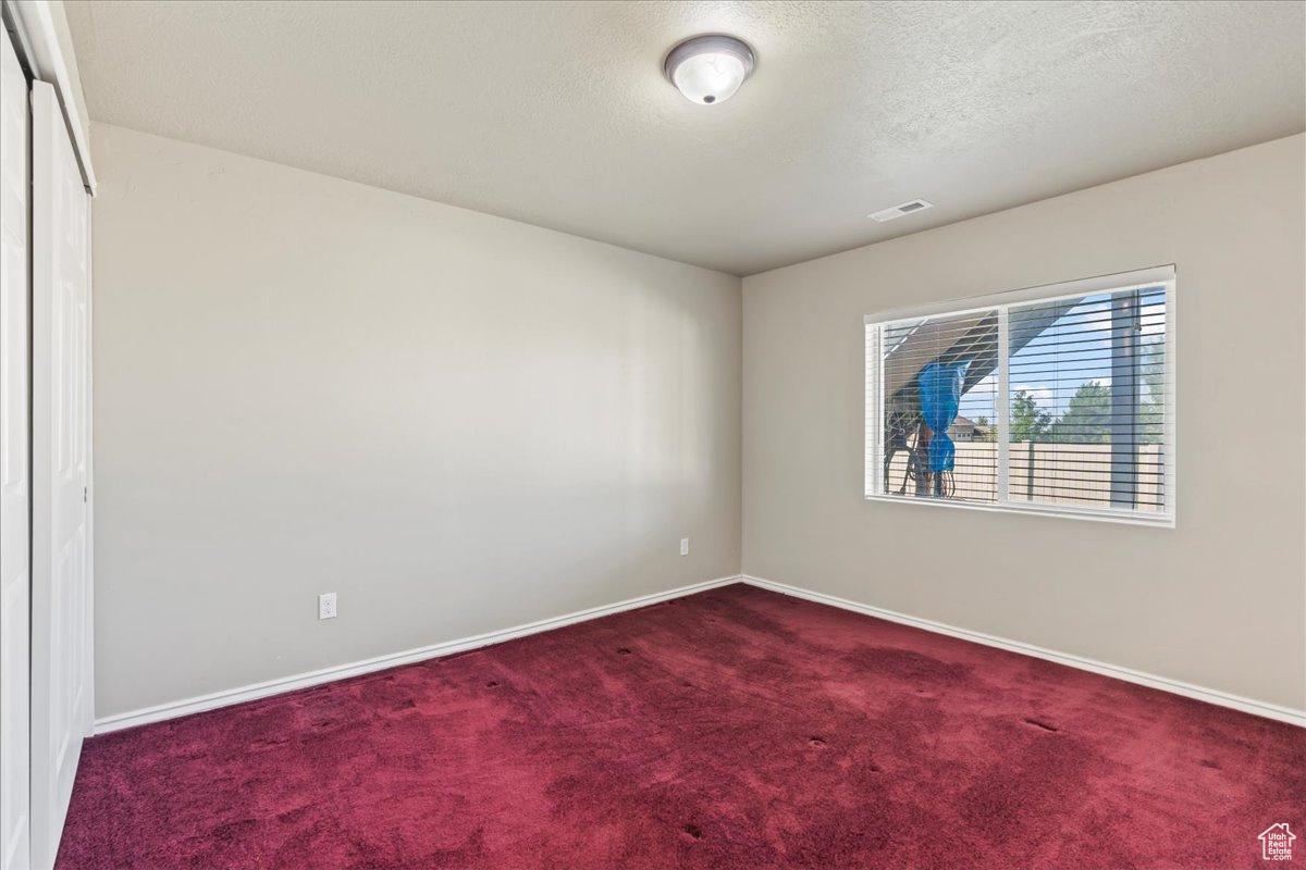 VALLEY FIELDS - Residential