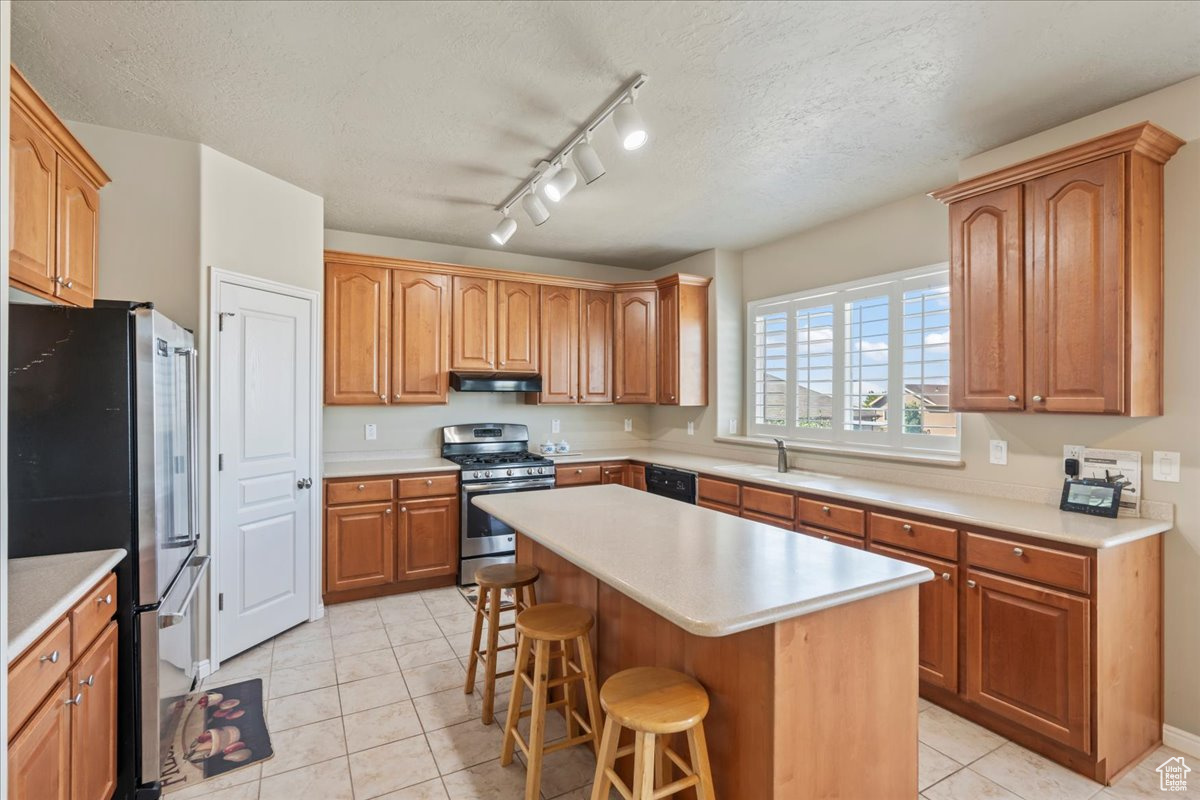 VALLEY FIELDS - Residential