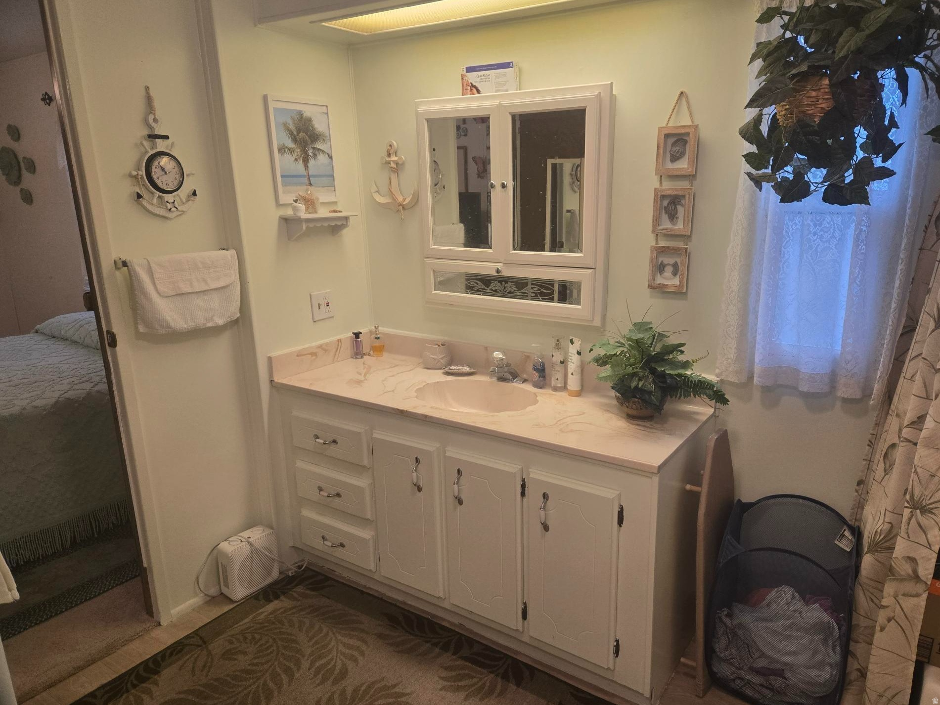 MONTE VISTA - Residential