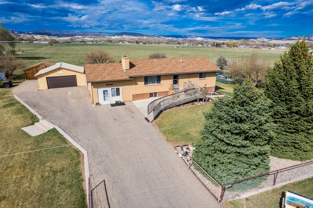 Photo of 3356 W 1000 N, Vernal, UT 84078 (MLS # 2146536)