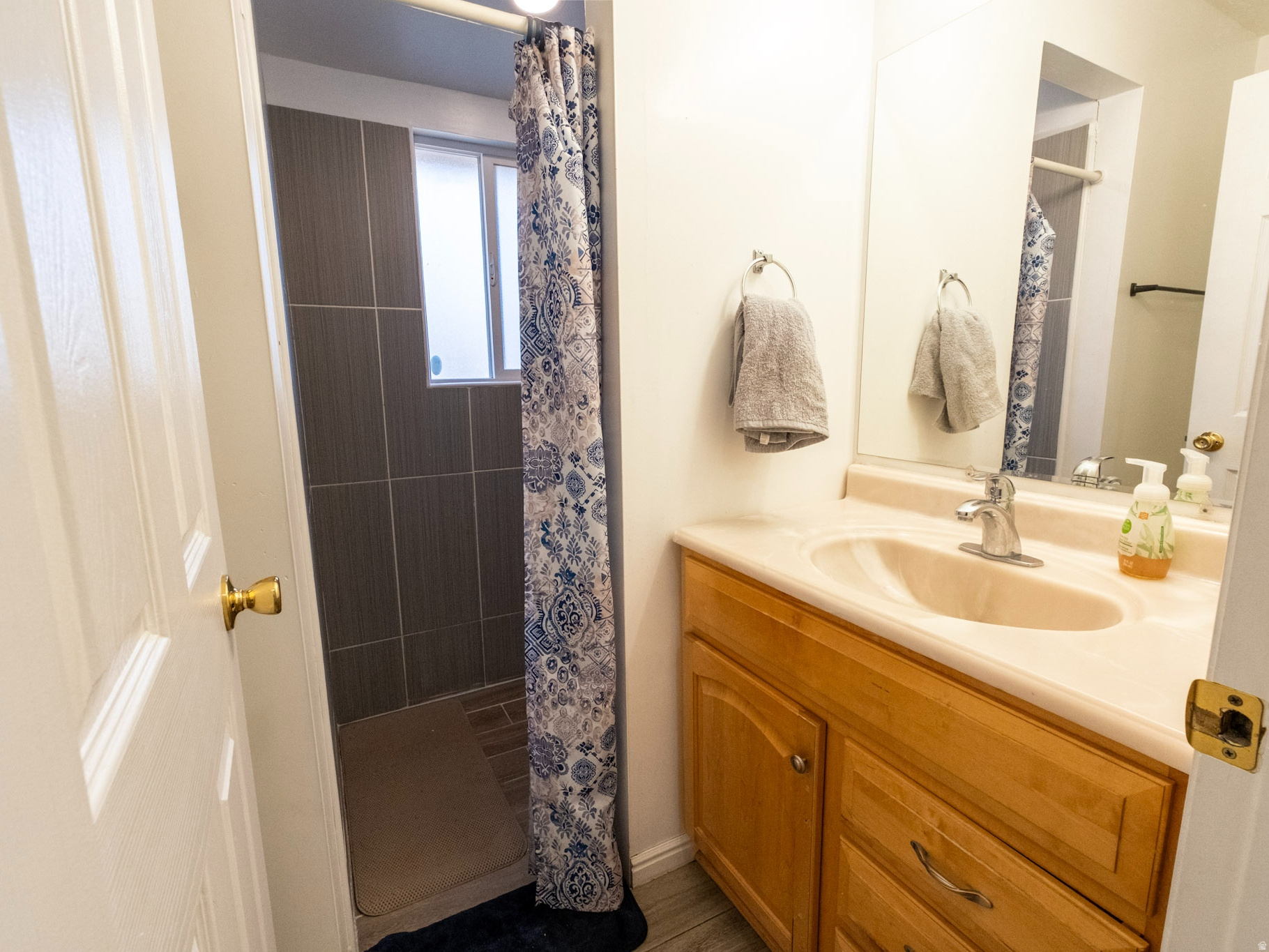 WOOD COVE - Residential