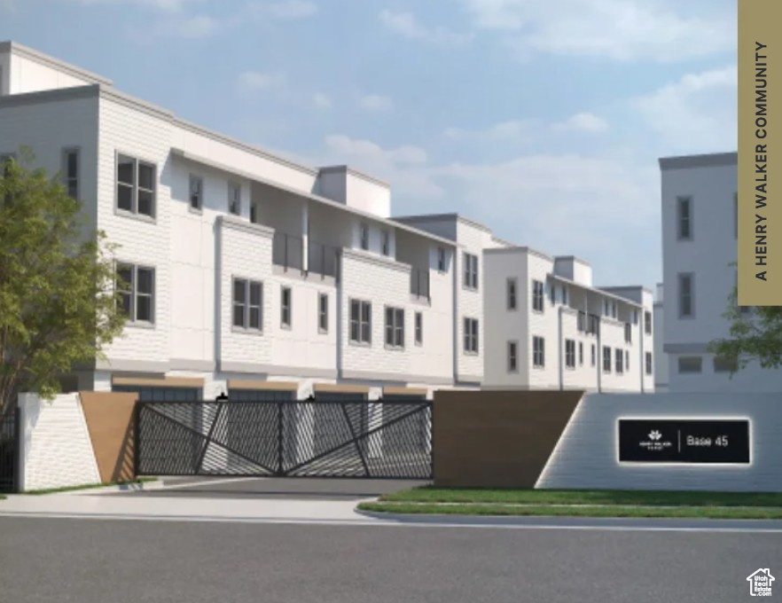 BASE 45 - Residential