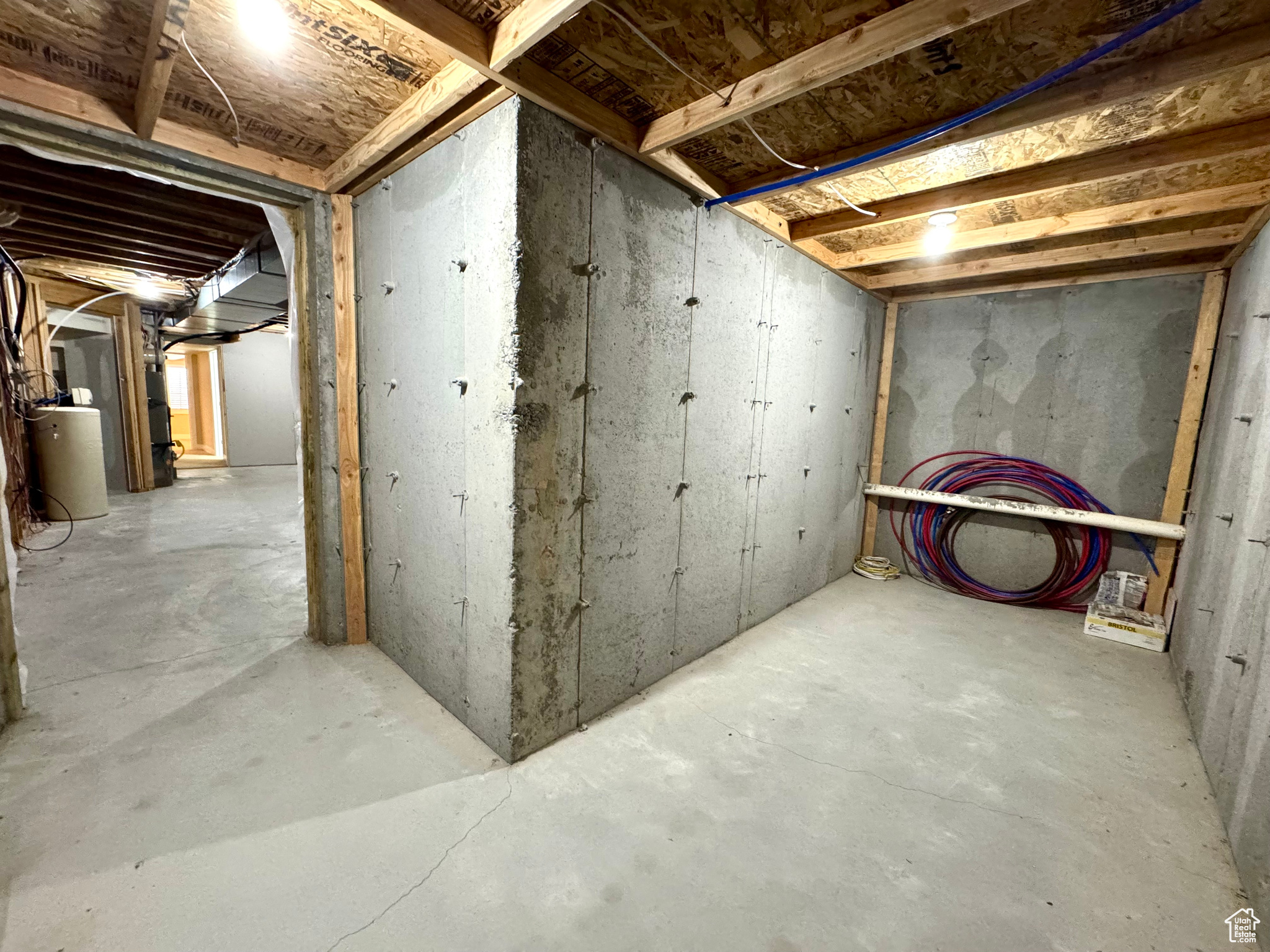 HERITAGE VILLAGE - Residential