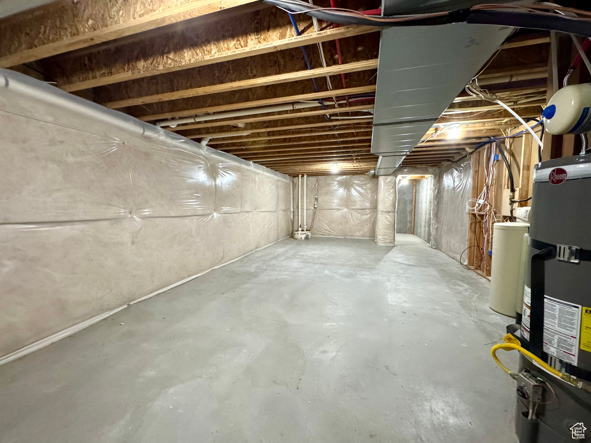 HERITAGE VILLAGE - Residential