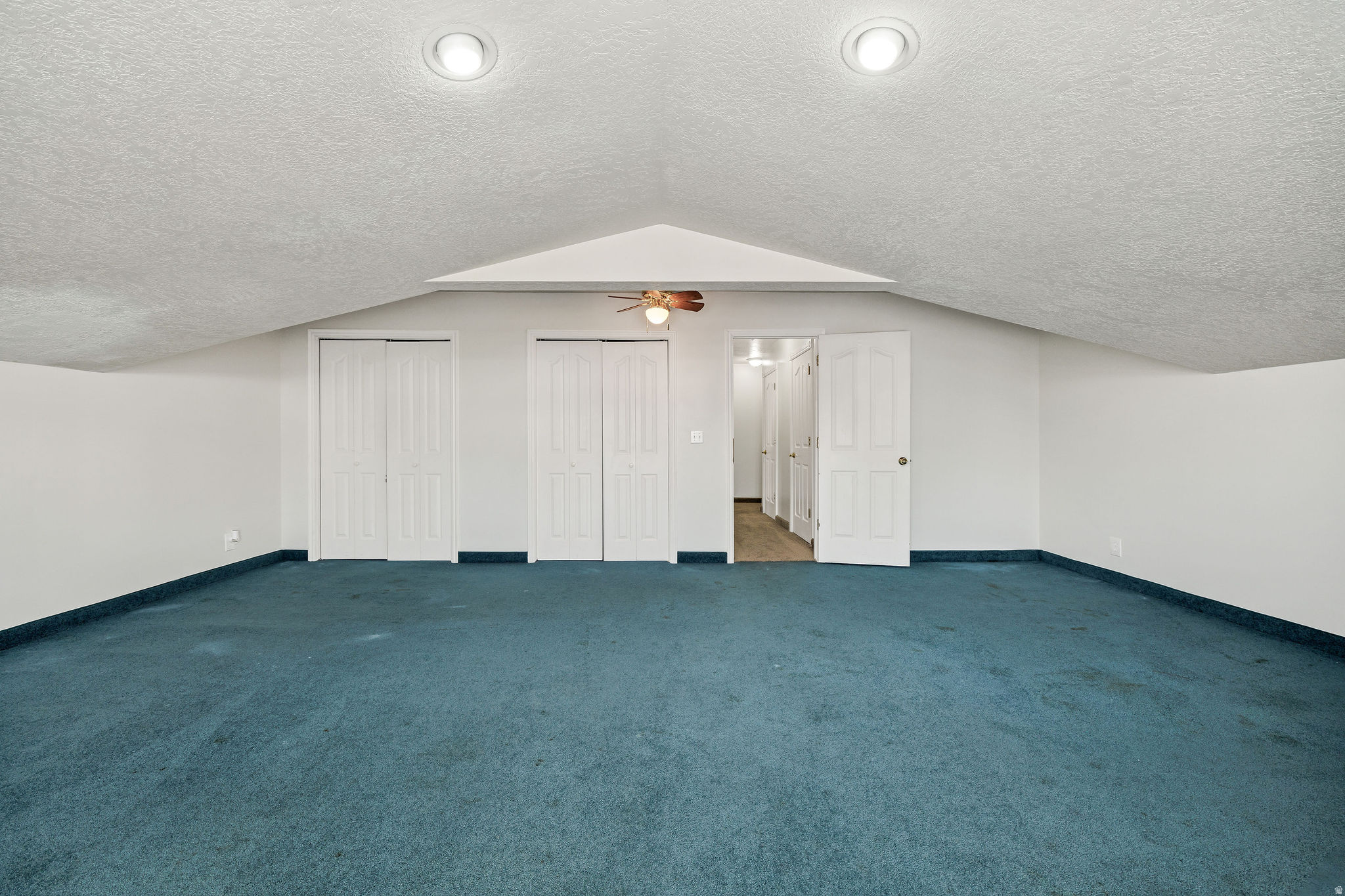 HILLCREST HEIGHTS - Residential
