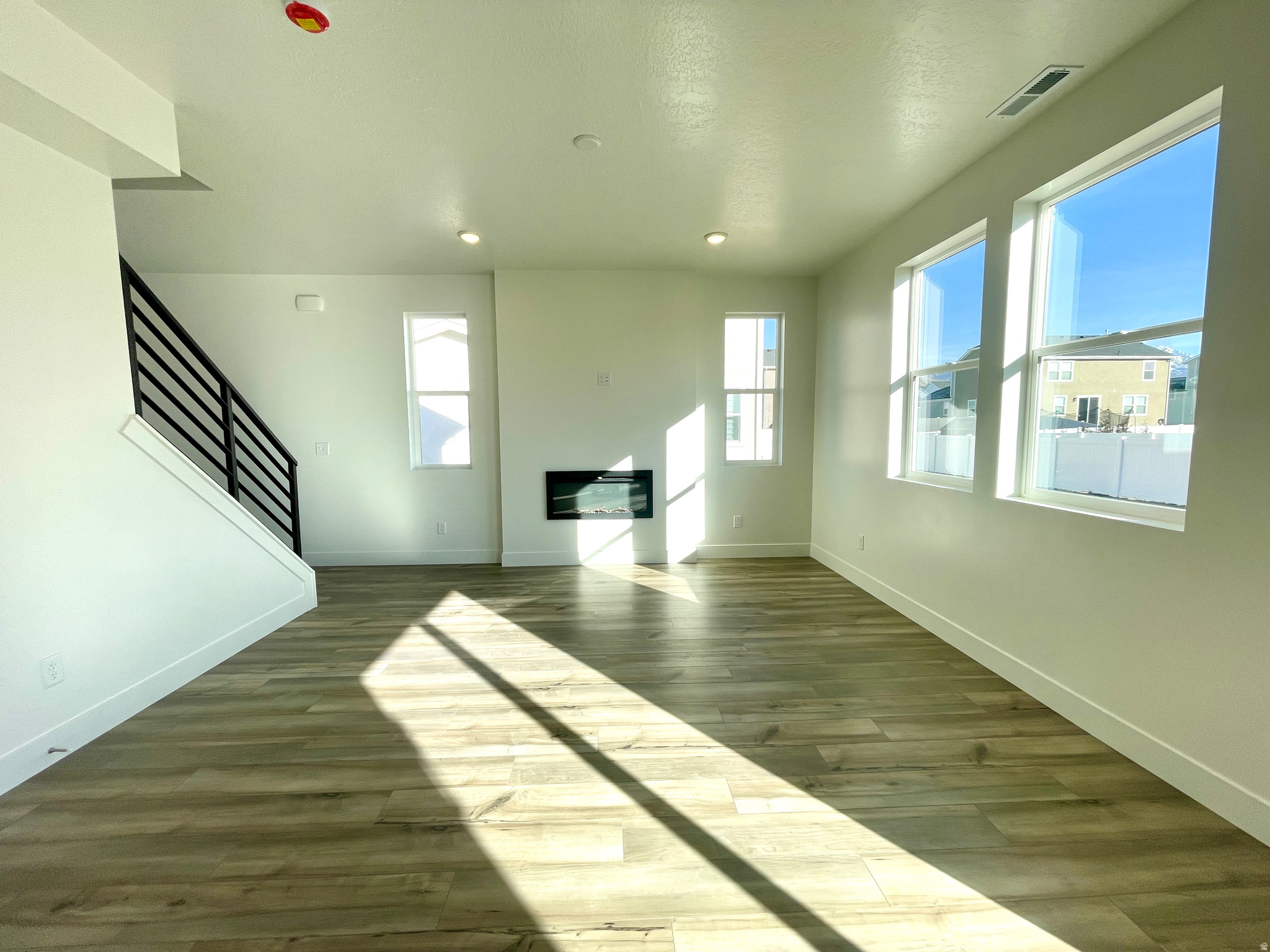 PIONEER MEADOWS - Residential