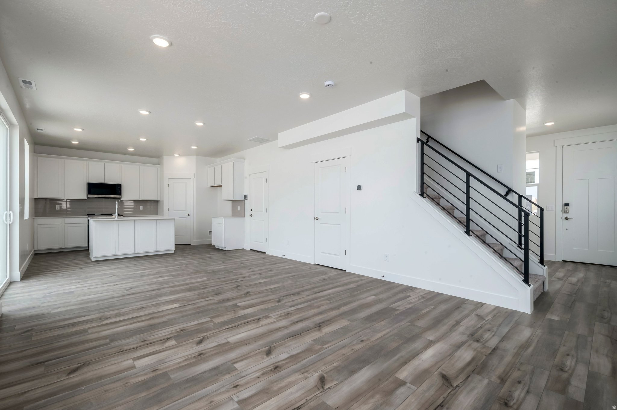 PIONEER MEADOWS - Residential