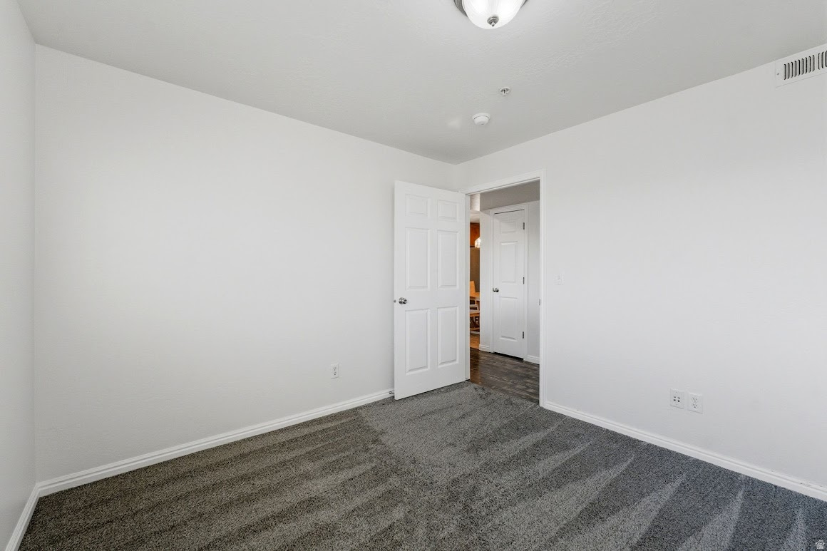 HILLCREST CONDO - Residential