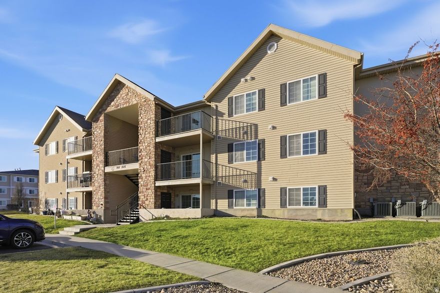 WOW!  What a find!  Fresh paint and carpet, beautiful, spacious and well done. Come see this bright and stylish 3-bedroom, 2-bathroom condo in a growing and desirable community. Featuring an open-concept living area, rich wood cabinetry, calm neutral colors, recessed lights and newer flooring.  Relax on the covered balcony or soak up the sun at the pool. Extra large one car garage is a great bonus, with tons of storage as well.  Mins from major shopping, retail and great restaurants. Hiking and biking trails nearby. HOA covers Internet, Water, sewer, snow removal, exterior maintenance, insurance and more.  This won't last, come and see!