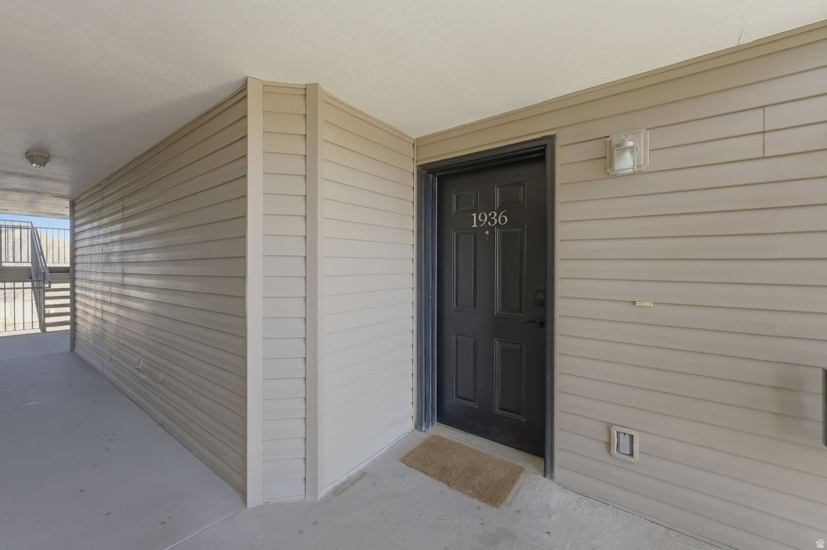 HILLCREST CONDO - Residential