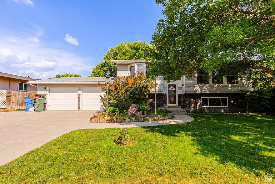 This super cute home is ready for new owners. Great location on Booth Rd. near the interstate, with an established private back yard! It also has plenty of room inside to stretch out and make your own. Opportunity is knocking! Move in and Update as you go! Giving the new homeowners the option to potentially build equity! Spacious rooms, a large deck, great landscaping, and more! Ready for new owners to make this house a home! Come check it out and bring your ideas!