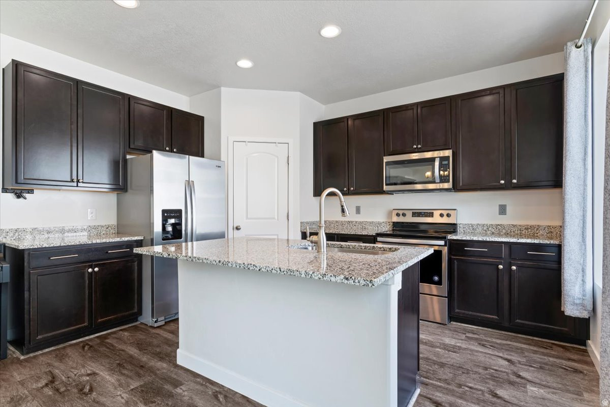 VISTAS AT EASTGATE - Residential