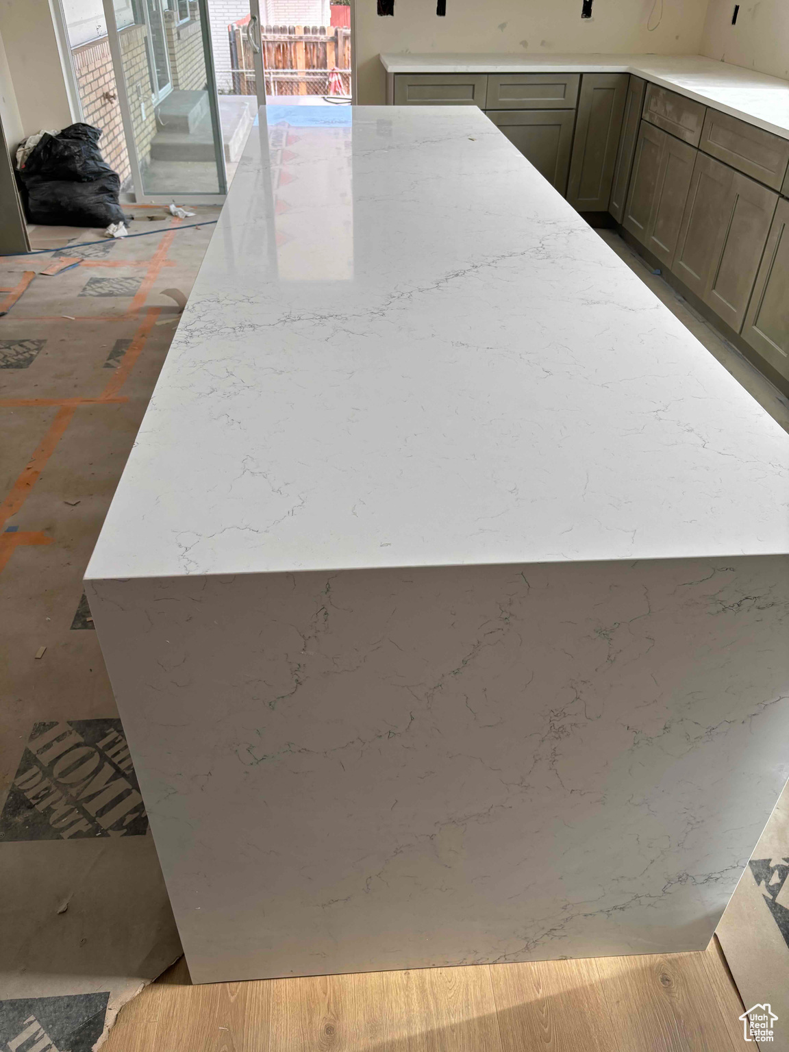 MAJESTIC HEI - Residential