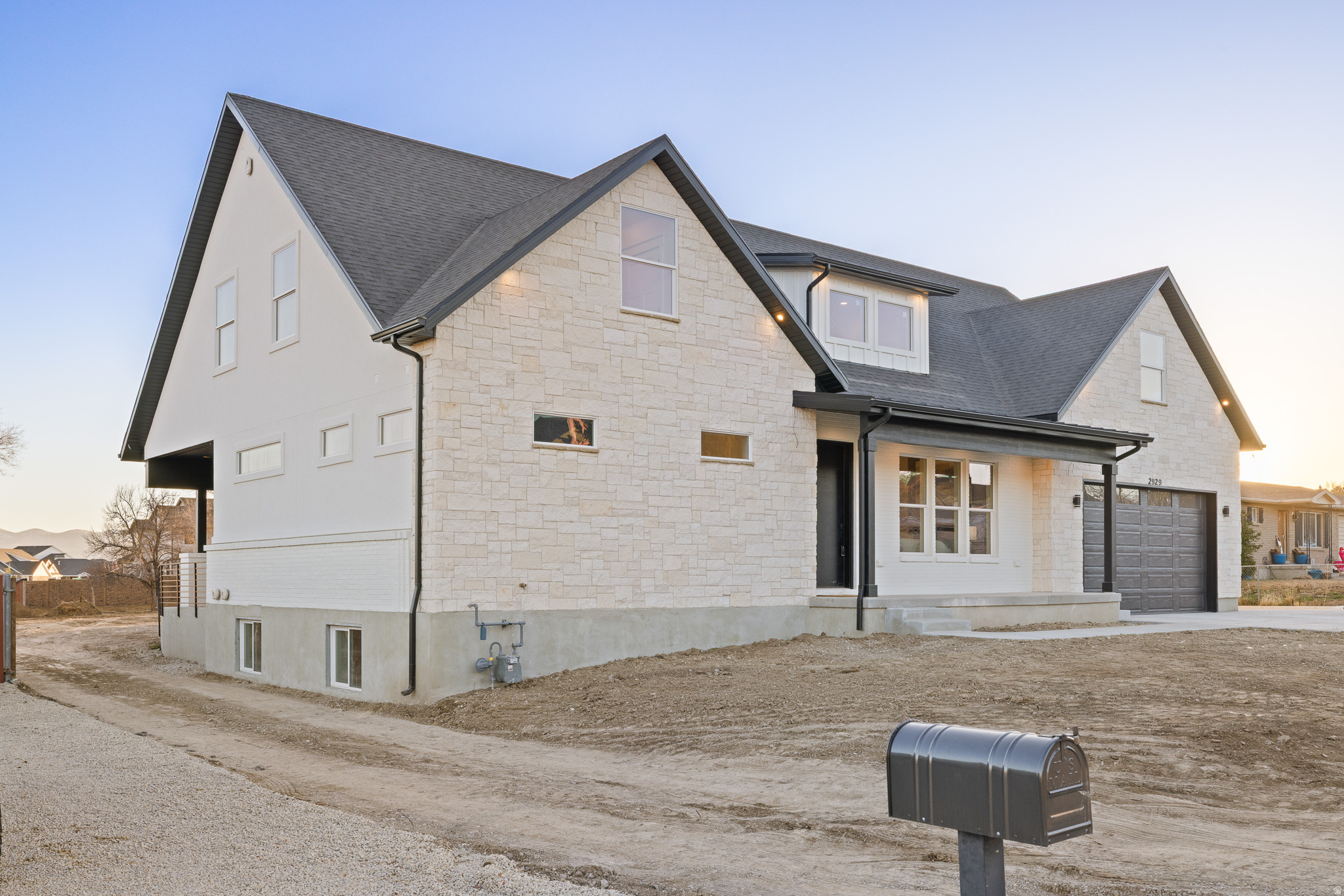 MAJESTIC HEI - Residential