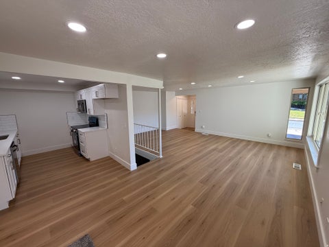 Tiny photo for 924 S 1213 E, Fruit Heights, UT 84037 (MLS # 2170649)