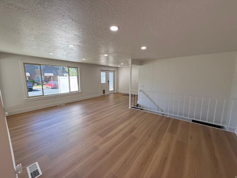 Tiny photo for 924 S 1213 E, Fruit Heights, UT 84037 (MLS # 2170649)