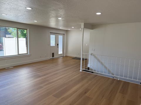Tiny photo for 924 S 1213 E, Fruit Heights, UT 84037 (MLS # 2170649)