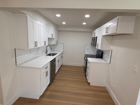 Tiny photo for 924 S 1213 E, Fruit Heights, UT 84037 (MLS # 2170649)