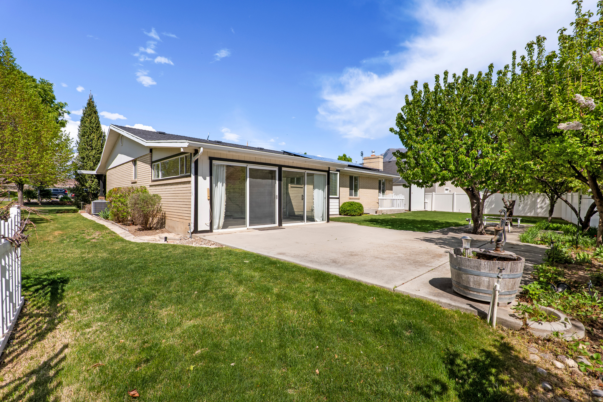 ROBINSON RANCH - Residential