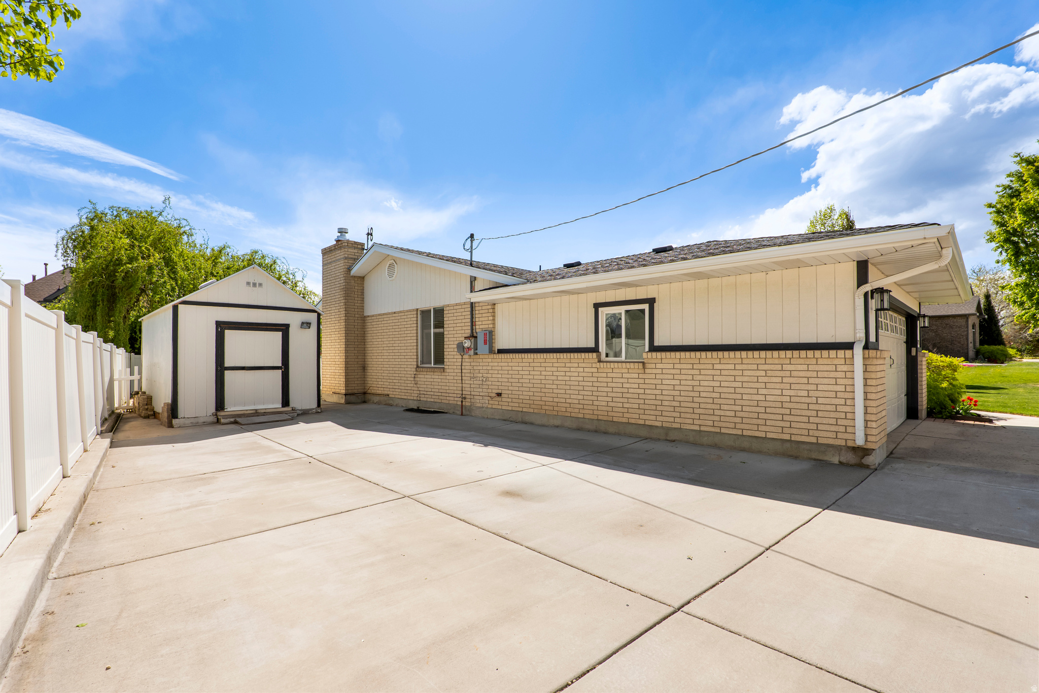 ROBINSON RANCH - Residential