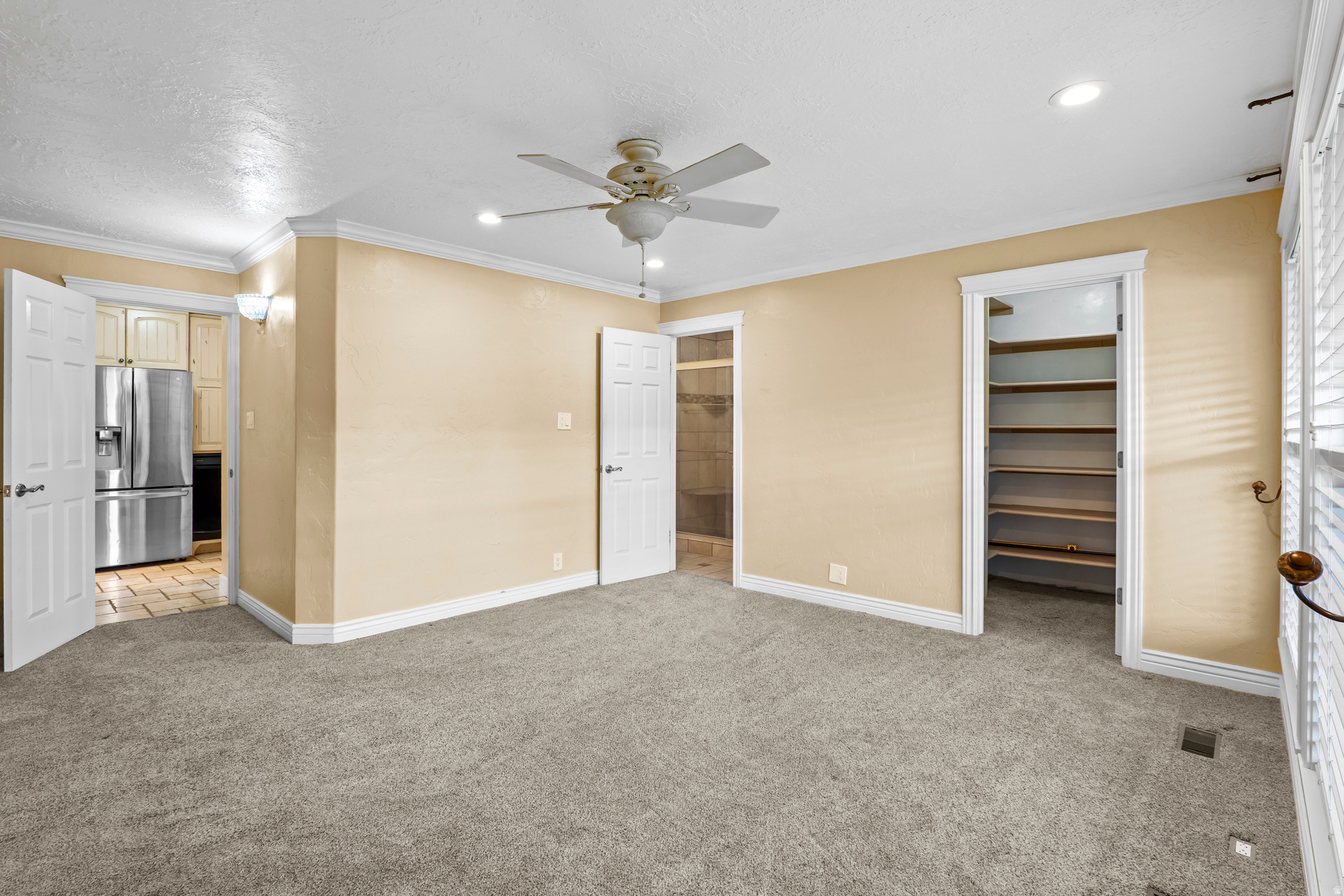 ROBINSON RANCH - Residential