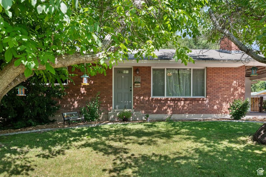 *PRICE REDUCTION**Welcome to a woodworkers dream. This 5-bed, 2-bath home is well-maintained and has been updated over the years to make it functional and cozy. The incredible 1-acre lot includes lawn and patio spaces great for entertaining, a large playground for kids, garden area, chicken coup, extra storage space in the containers and additional sheds. Additionally, the property features a large 1500sqft workshop with a whopping 200amp electrical load on 22 circuits. Seller financing available, ask agent for more details.