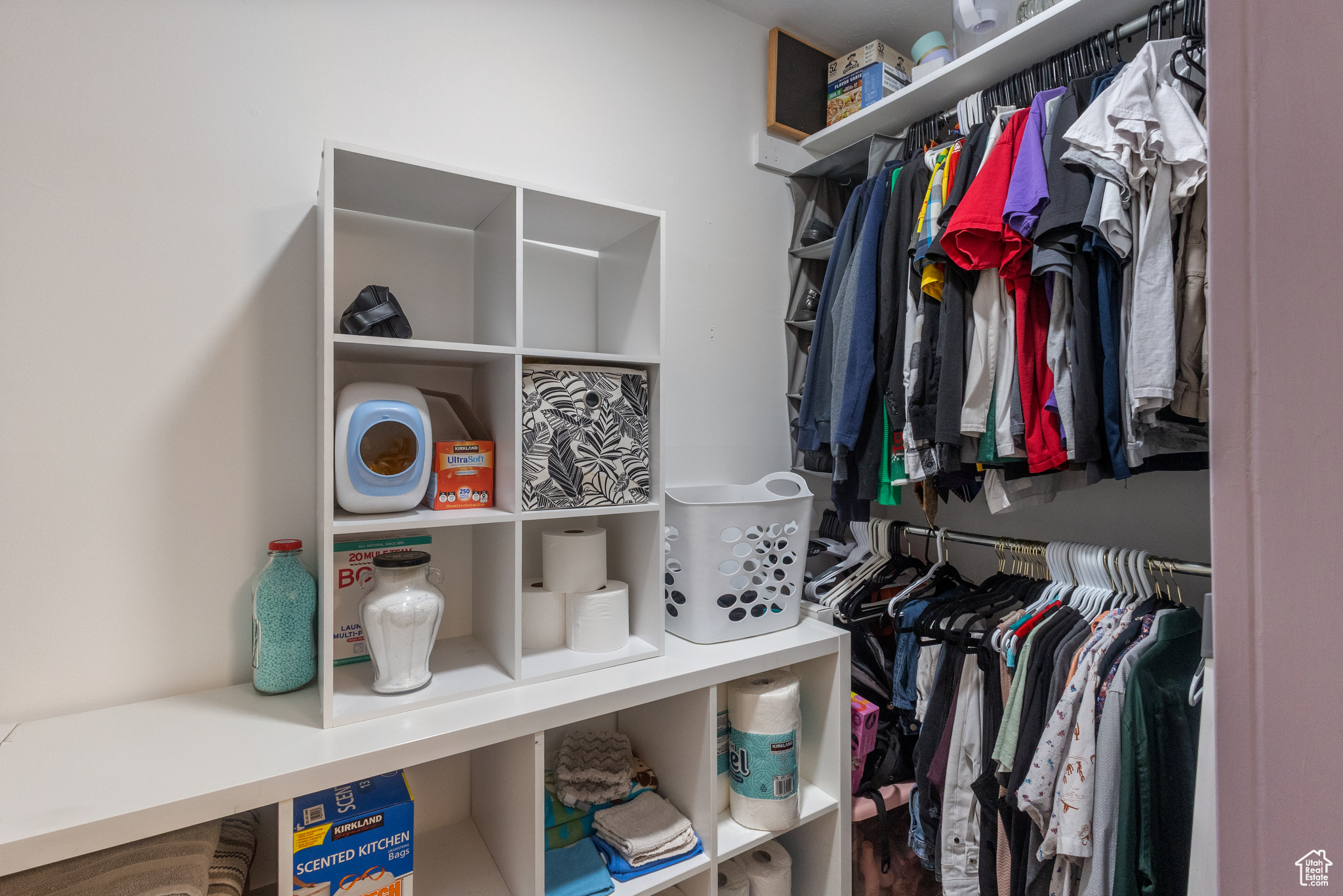 OAK MEADOWS - Residential