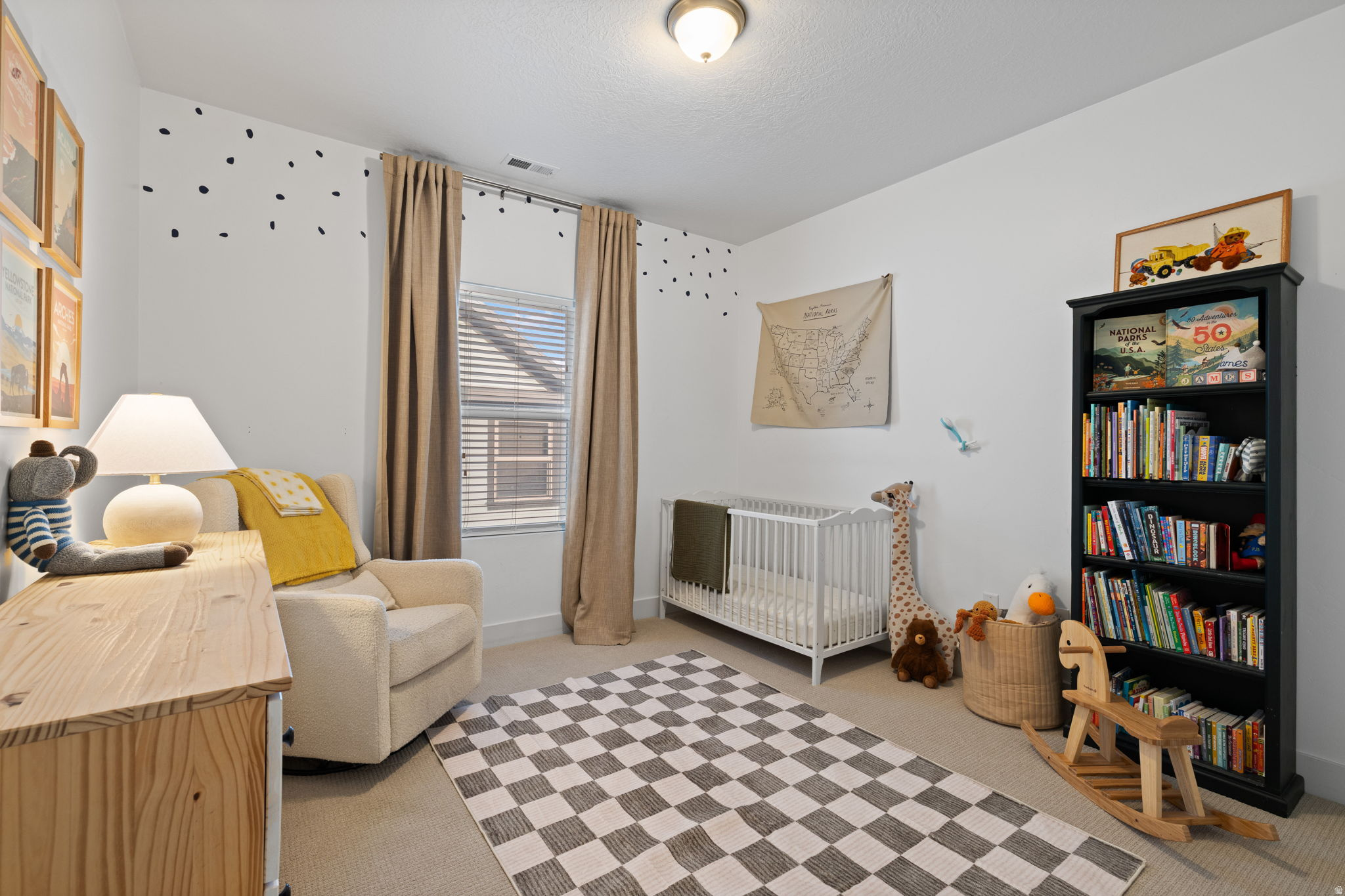 DAYBREAK - Residential