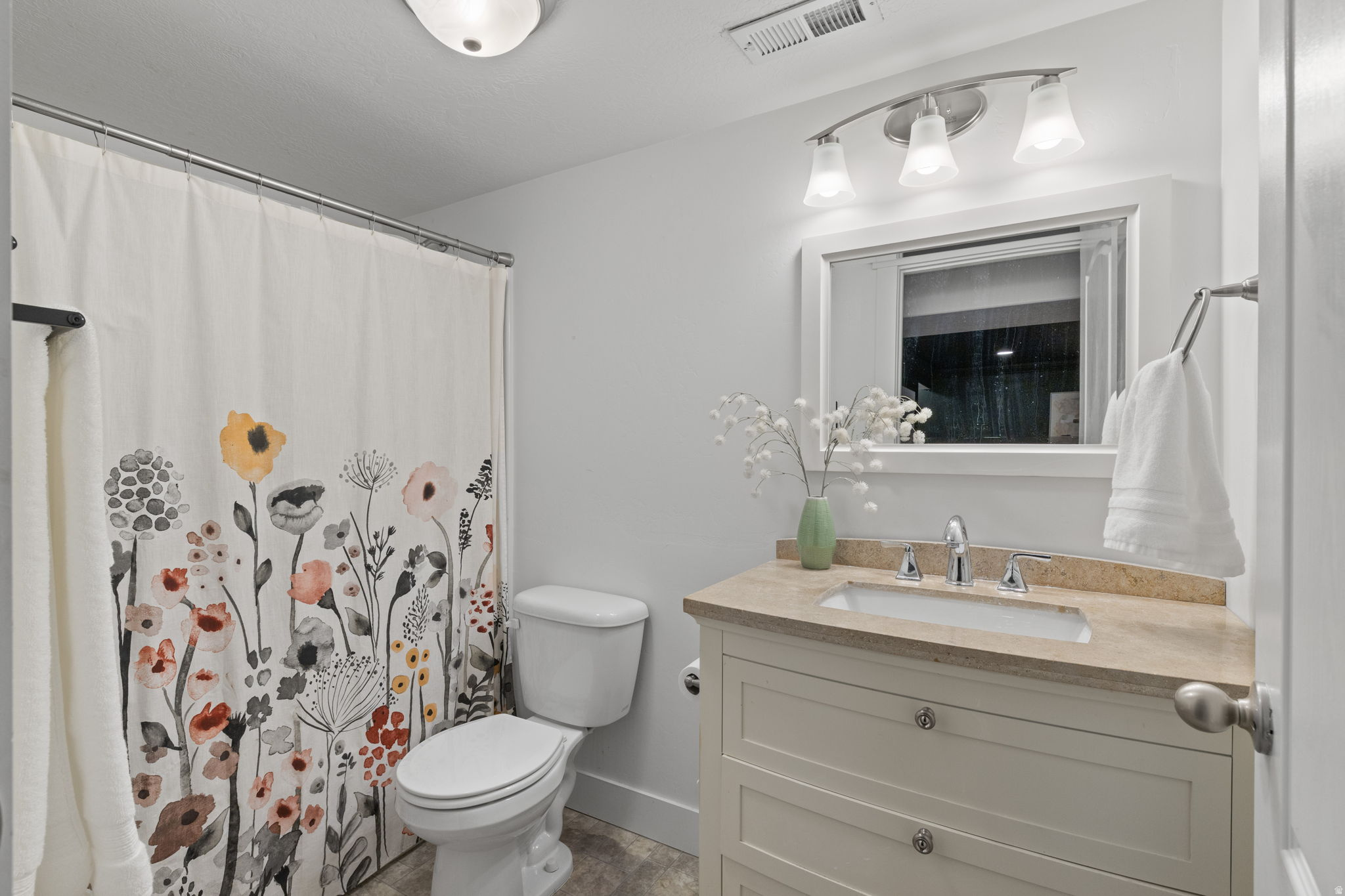 DAYBREAK - Residential