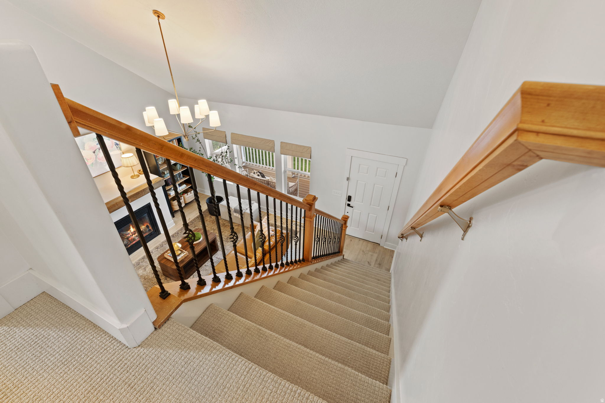 DAYBREAK - Residential