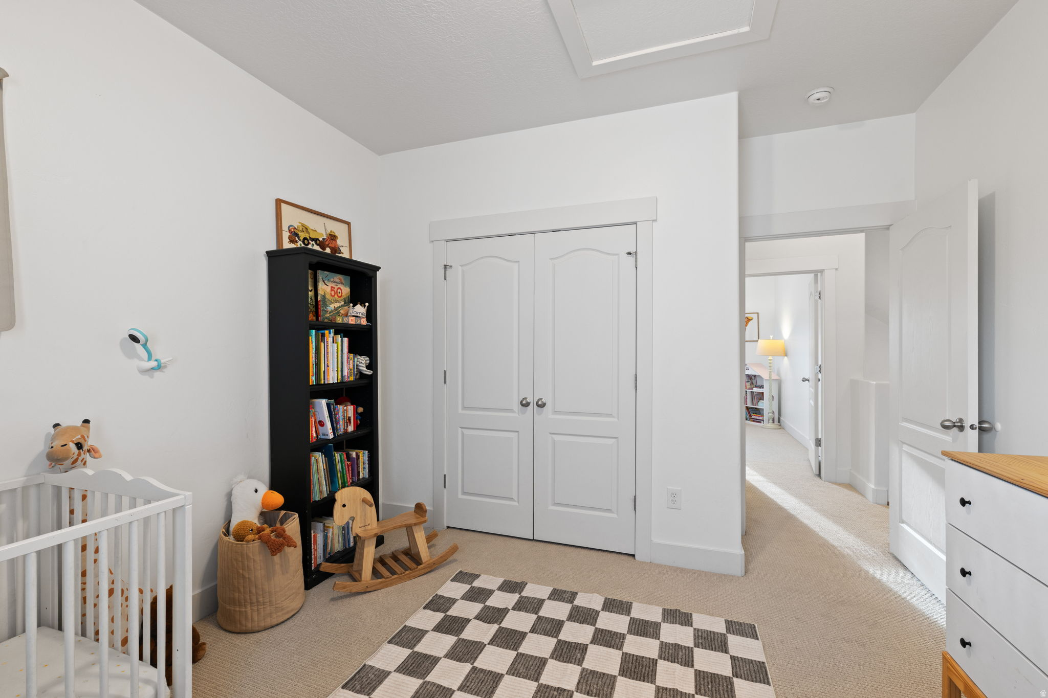 DAYBREAK - Residential