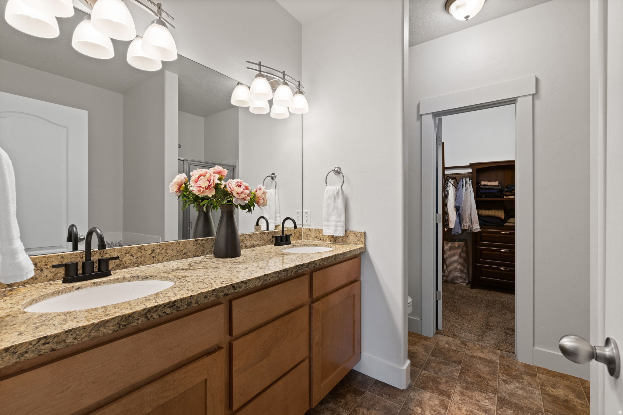 DAYBREAK - Residential