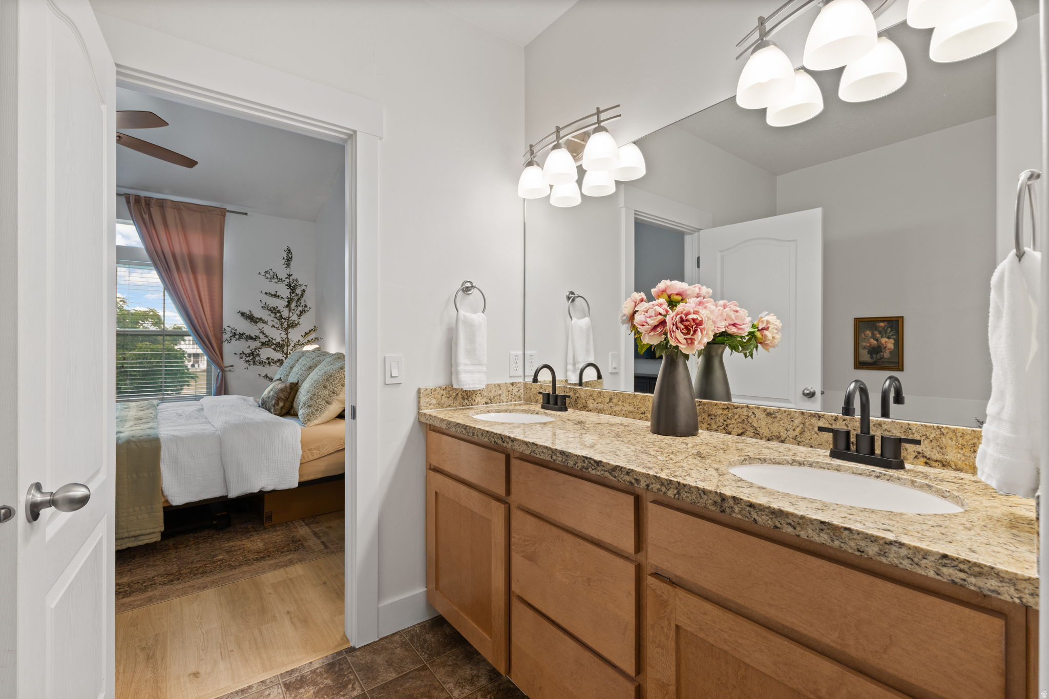 DAYBREAK - Residential