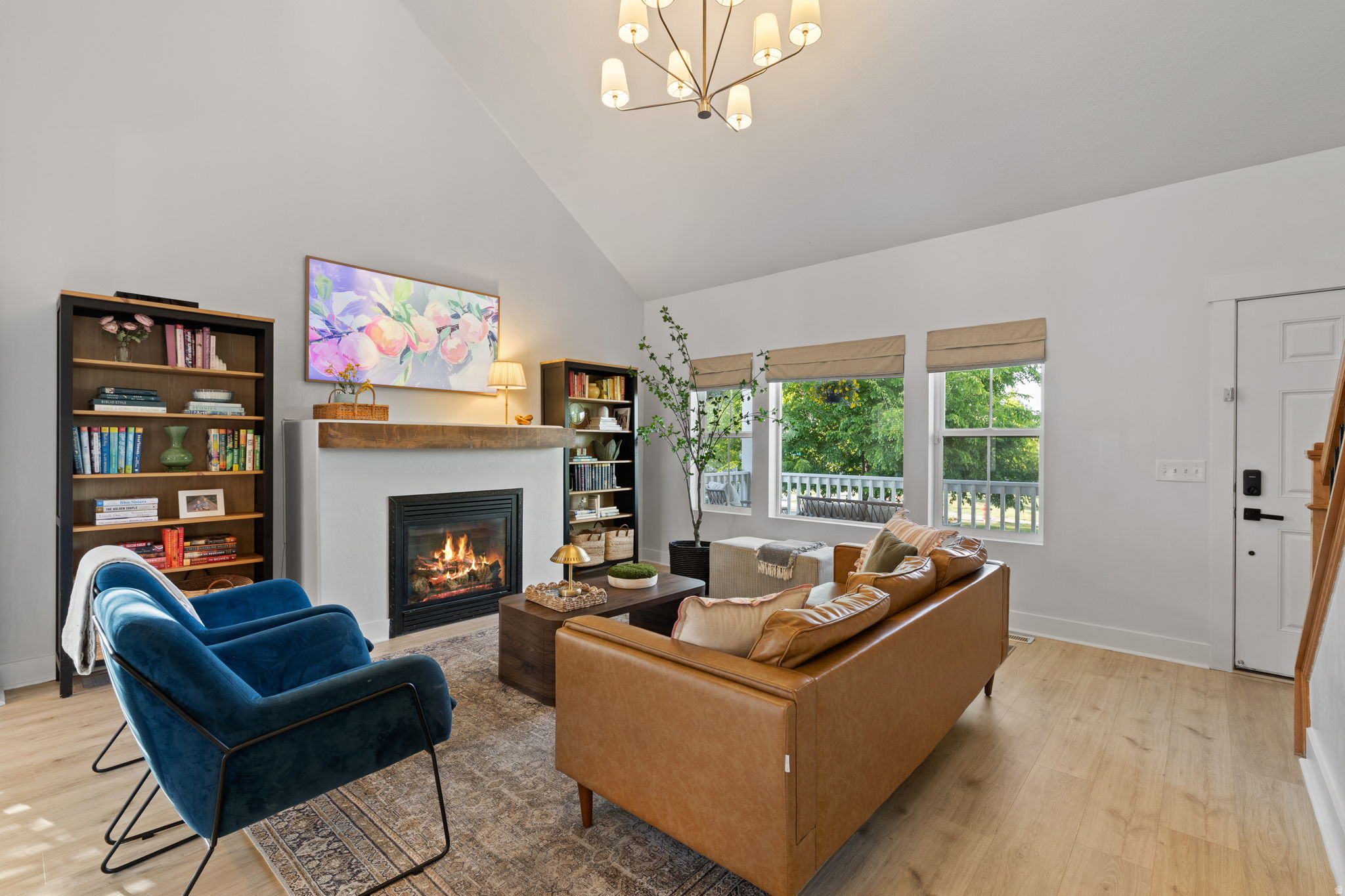 DAYBREAK - Residential