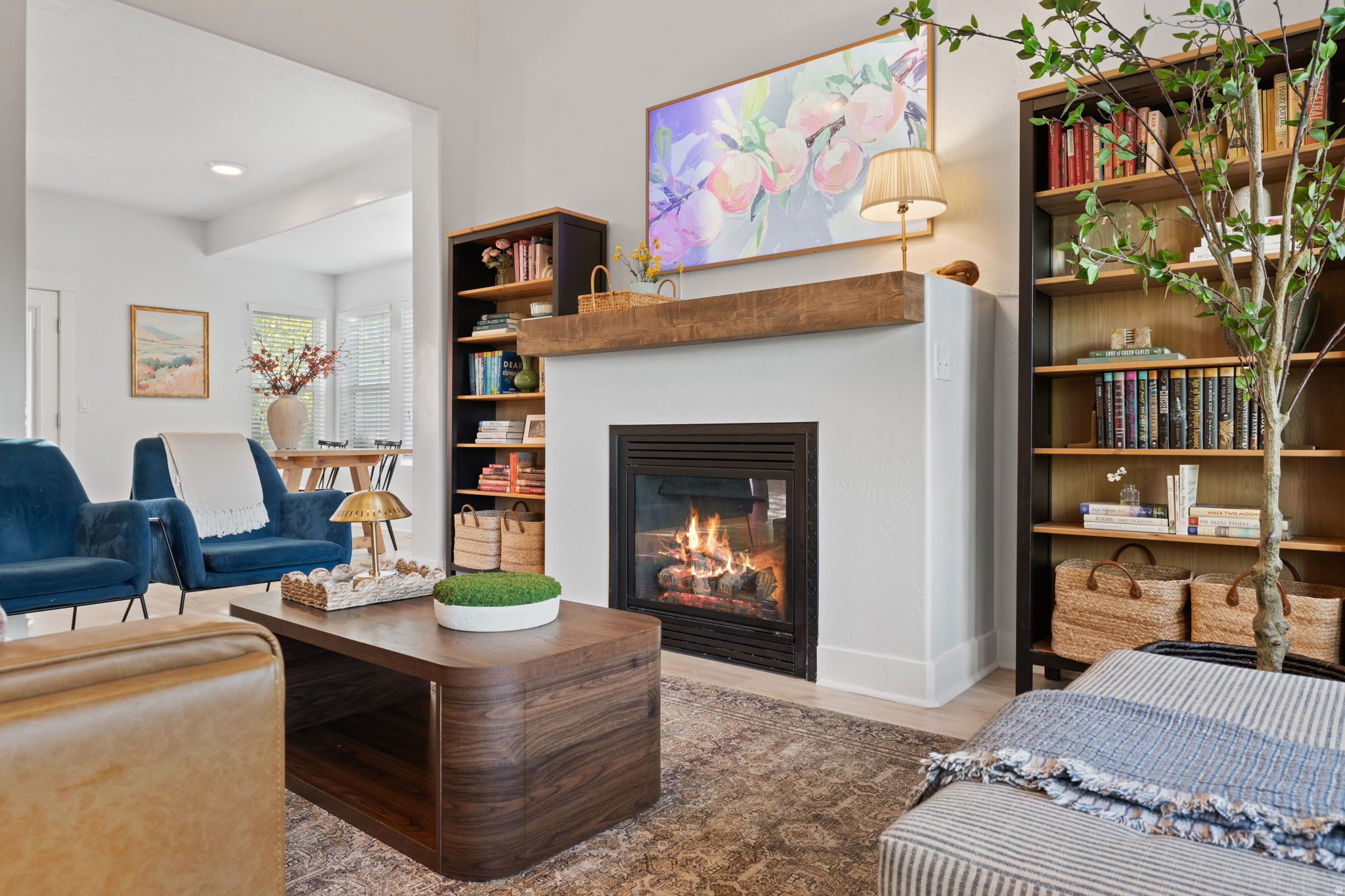 DAYBREAK - Residential