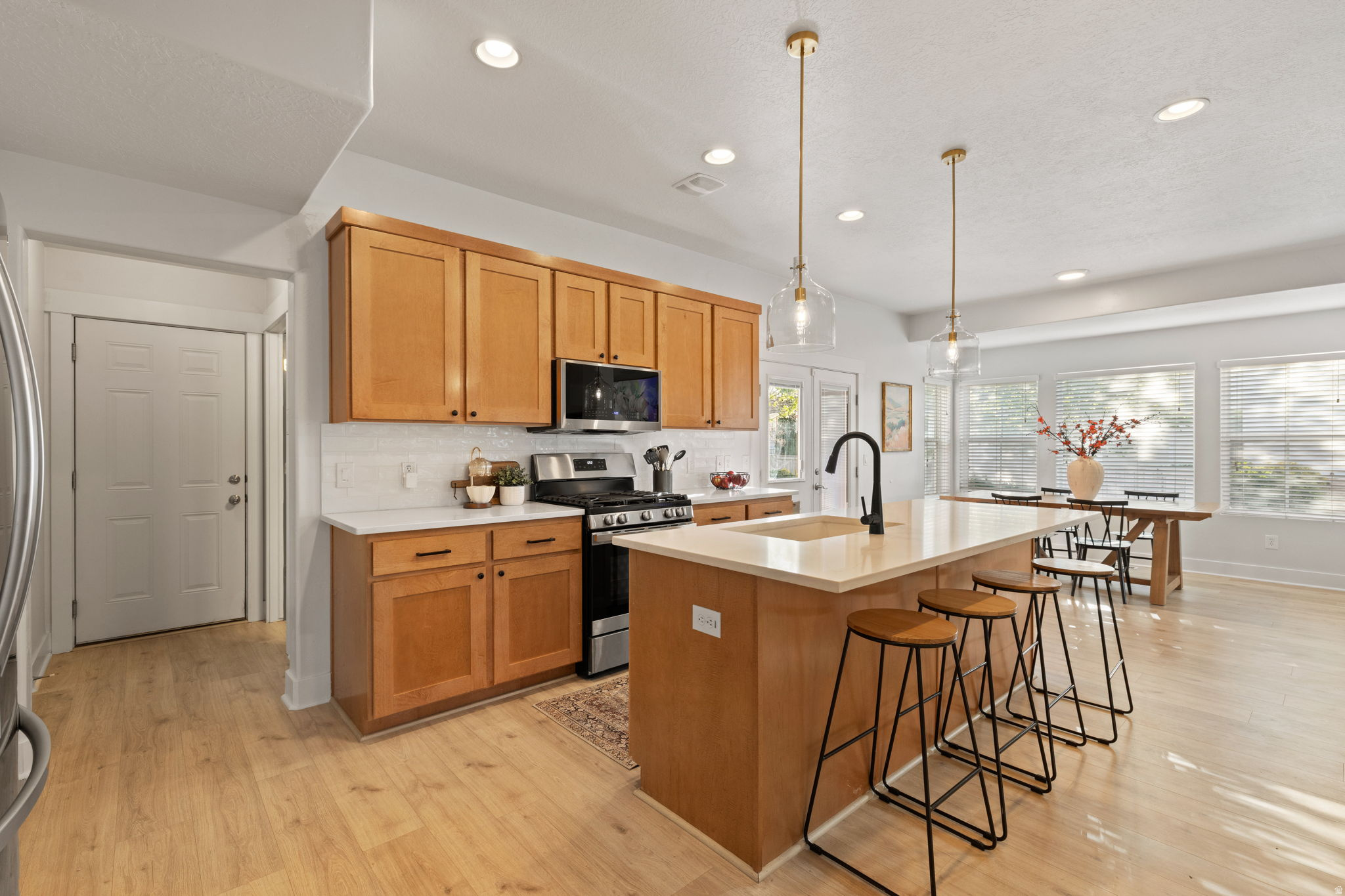 DAYBREAK - Residential