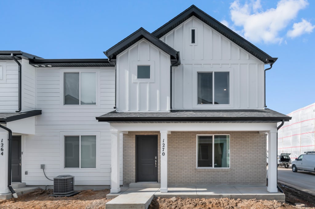 Photo of 267 E 1235 N #205, Harrisville, UT 84404 (MLS # 2184970)