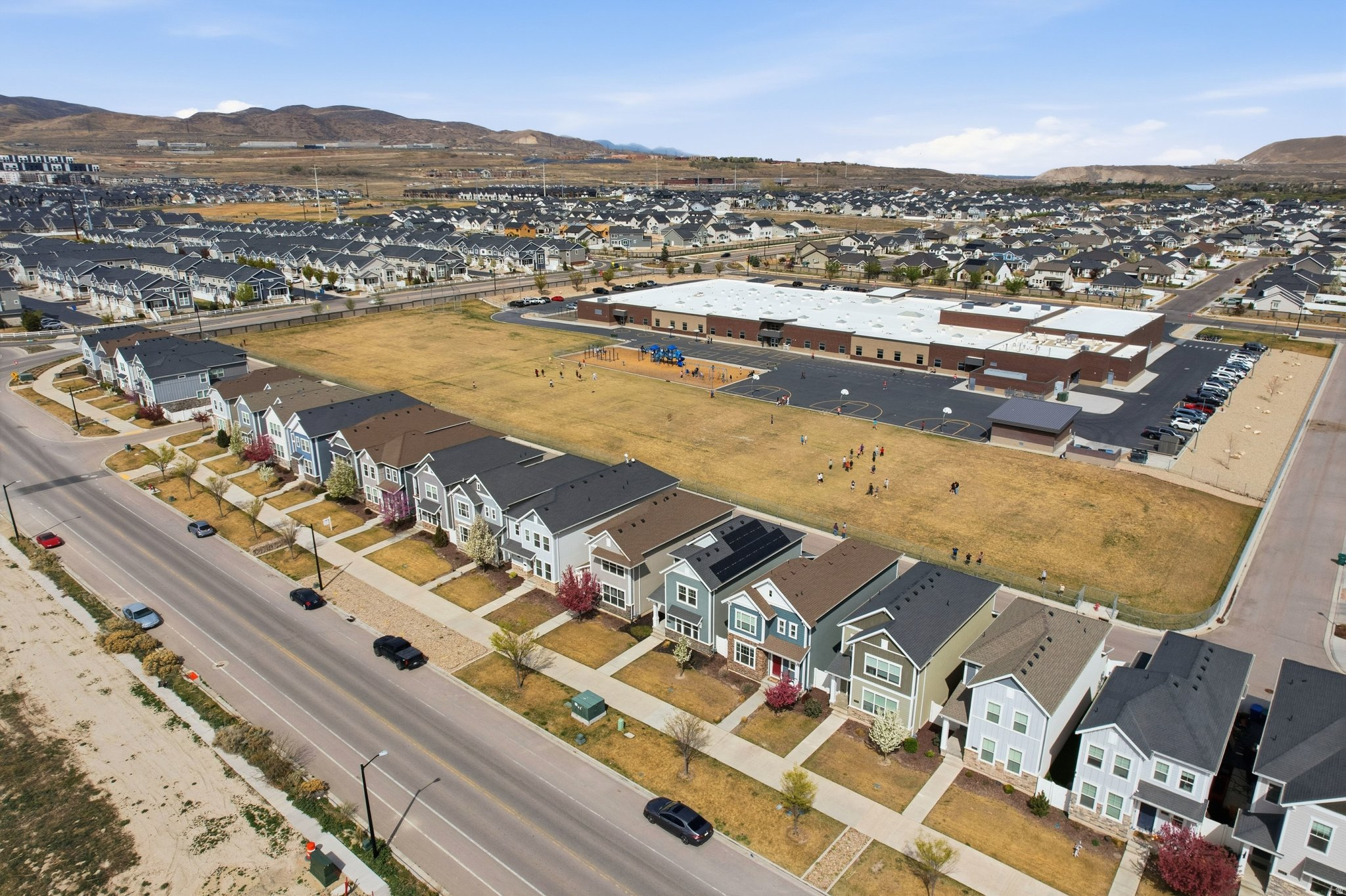 HOLBROOK FARMS - Residential