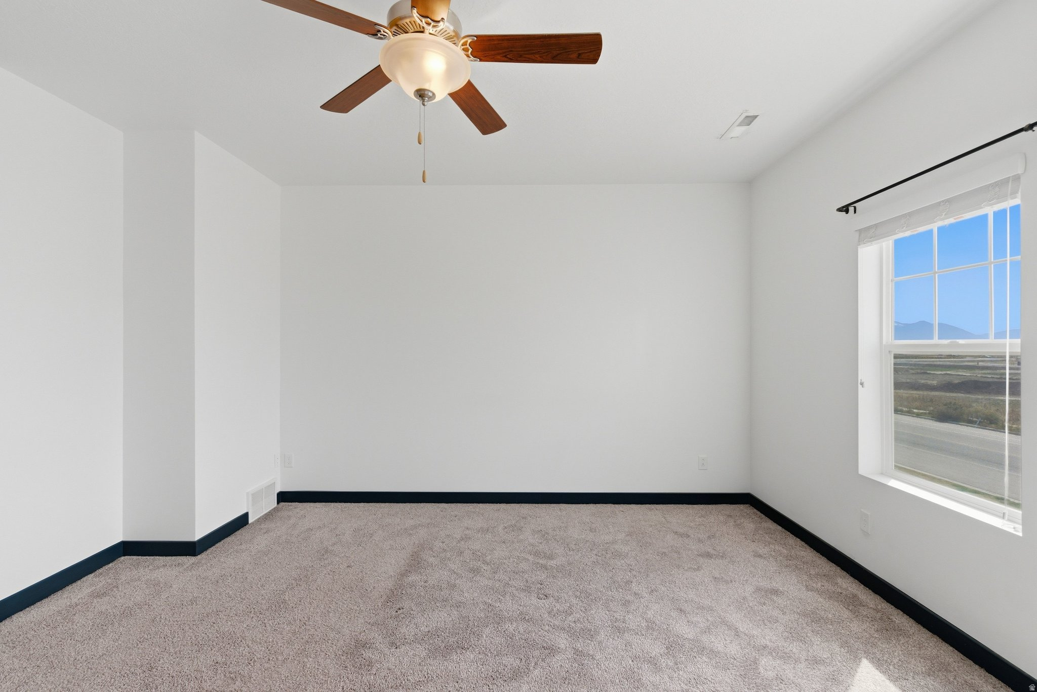 HOLBROOK FARMS - Residential