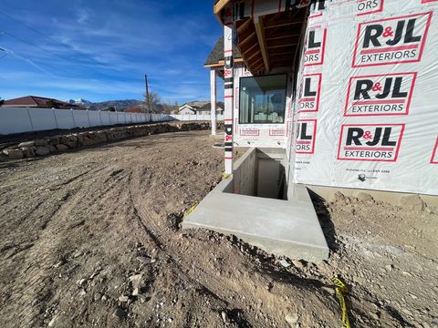 Tiny photo for 6321 W HOLLYS POND DR S, Herriman, UT 84096 (MLS # 2124873)