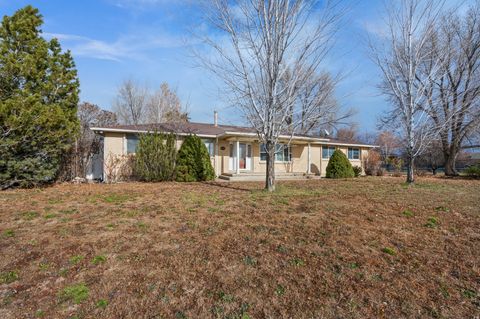 Tiny photo for 2455 S BLUFF RD, Syracuse, UT 84075 (MLS # 2127511)