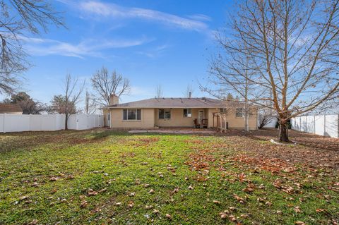 Tiny photo for 2455 S BLUFF RD, Syracuse, UT 84075 (MLS # 2127511)