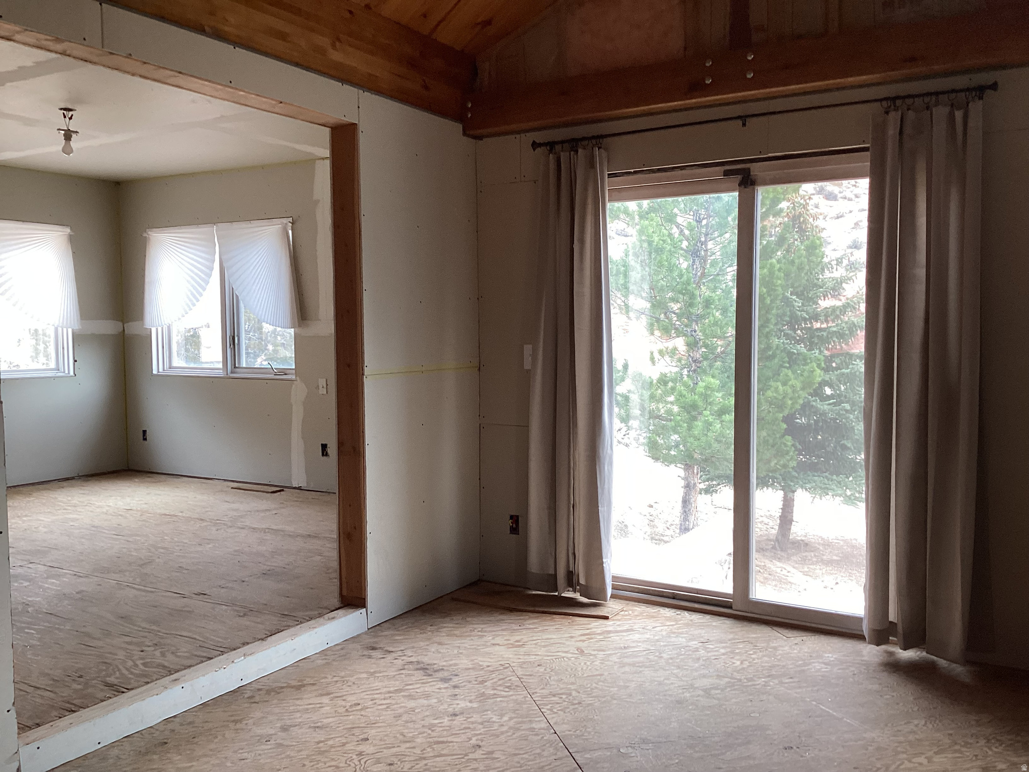 CEDAR CLIFF ESTATES - Residential