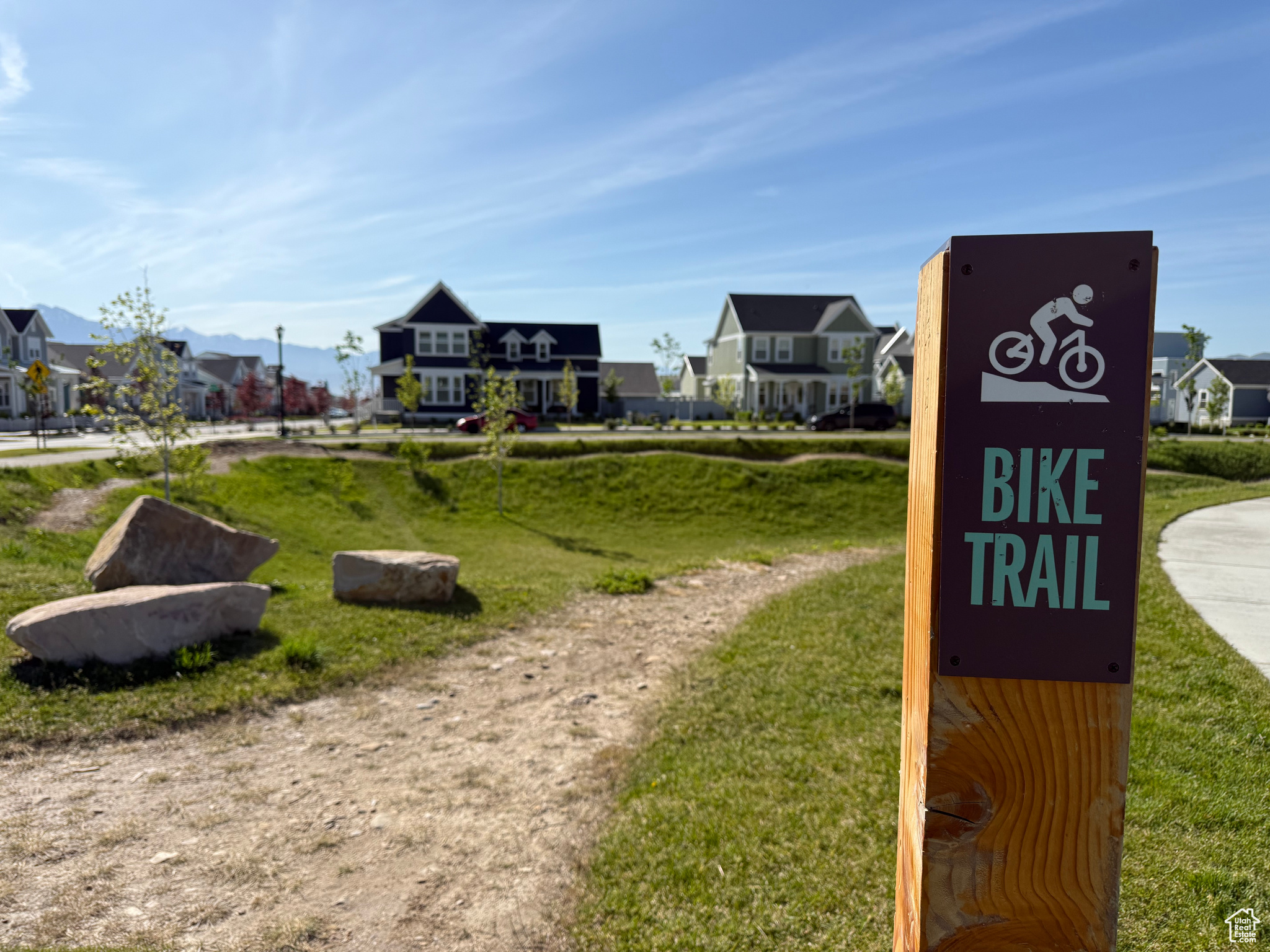 DAYBREAK - Residential