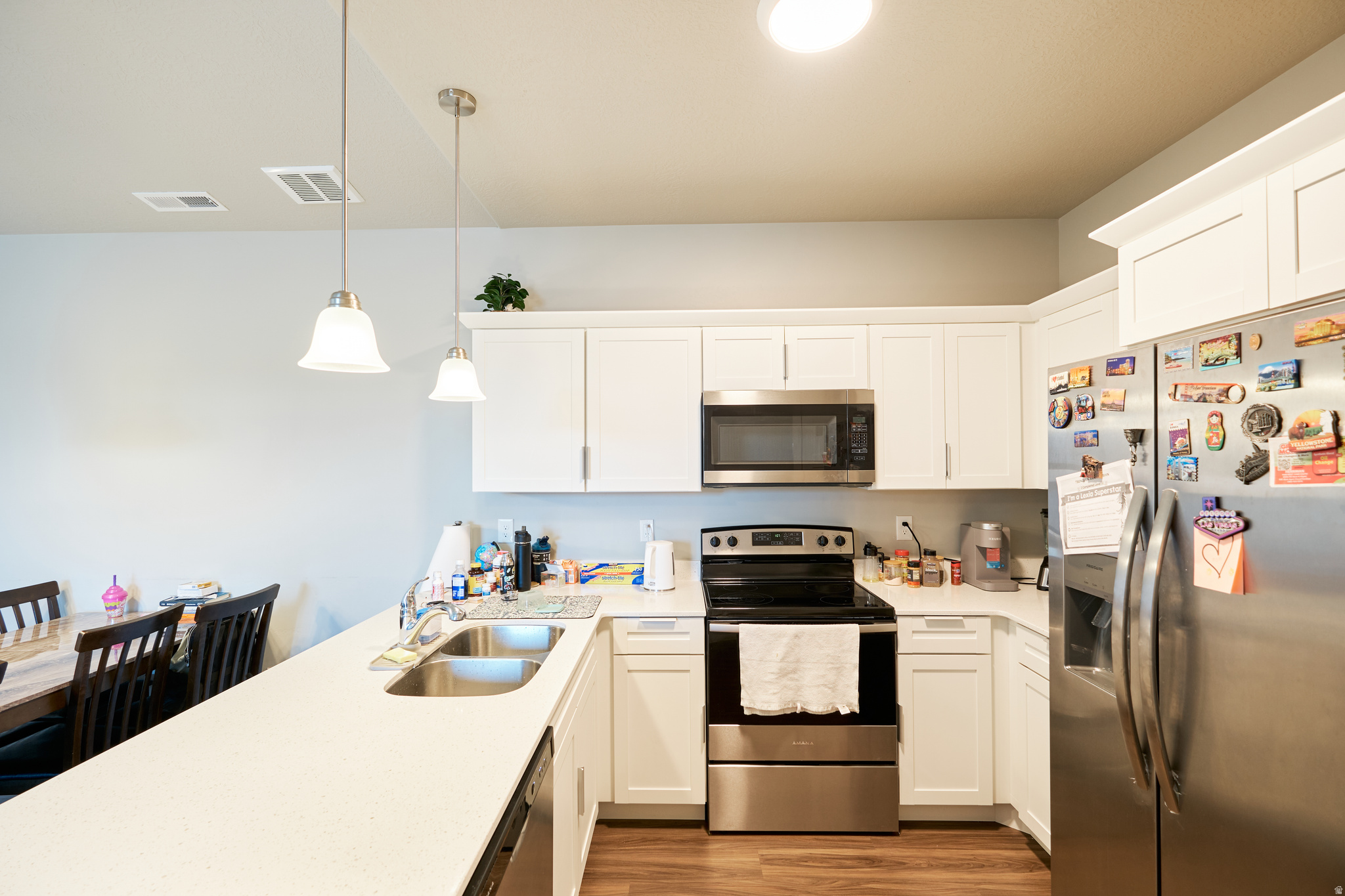 MOUNTAIN RIDGE - Residential