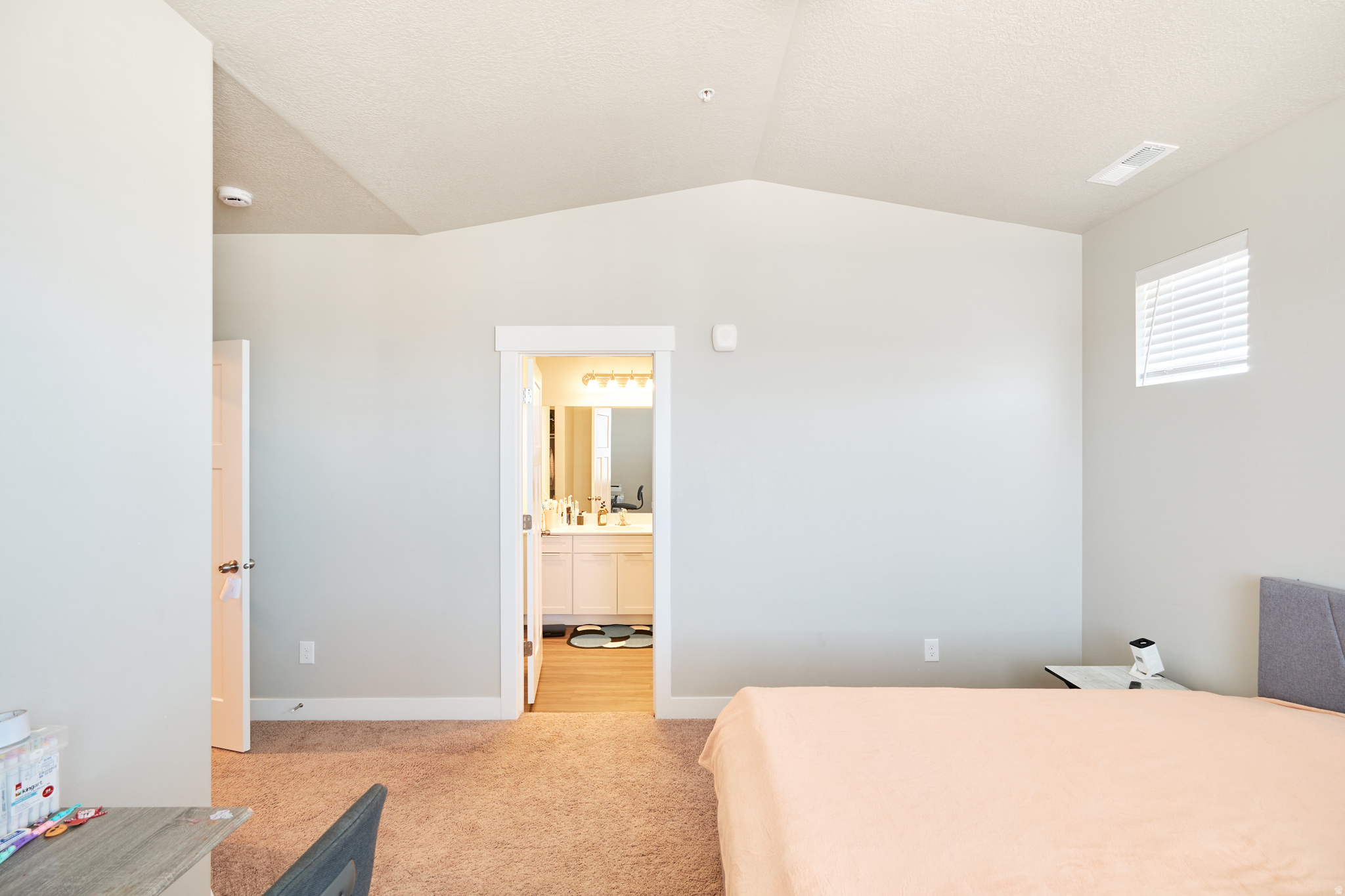 MOUNTAIN RIDGE - Residential