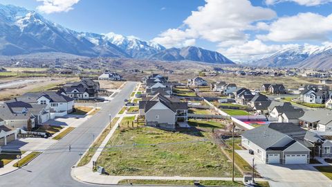 Photo of 1304 S 590 E, Salem, UT 84653 (MLS # 2145316)