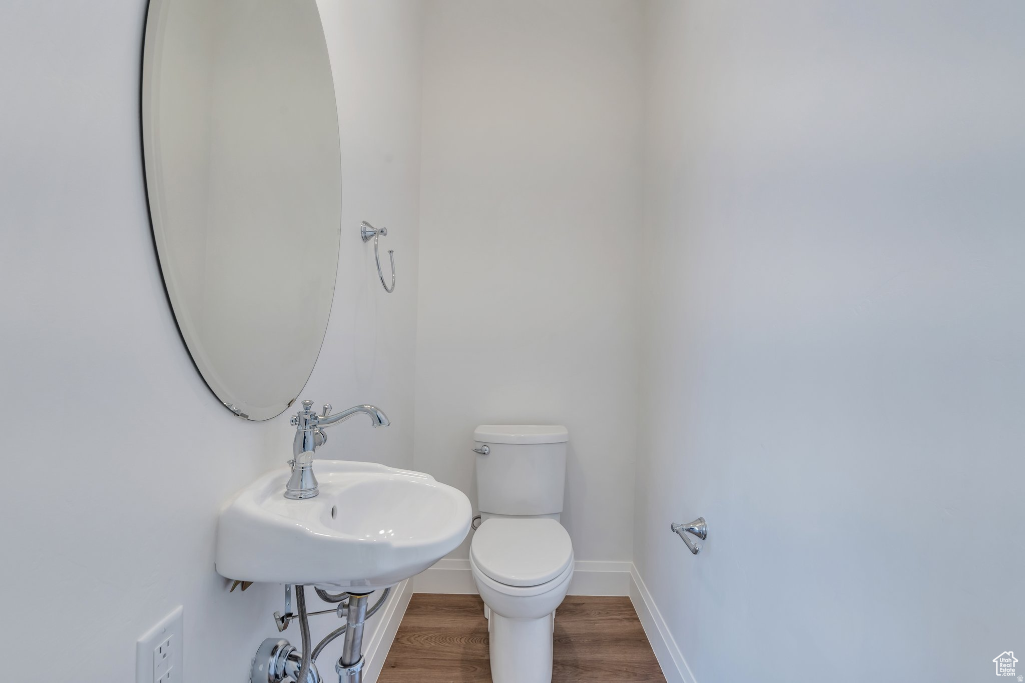 CAMDEN COMMONS - Residential