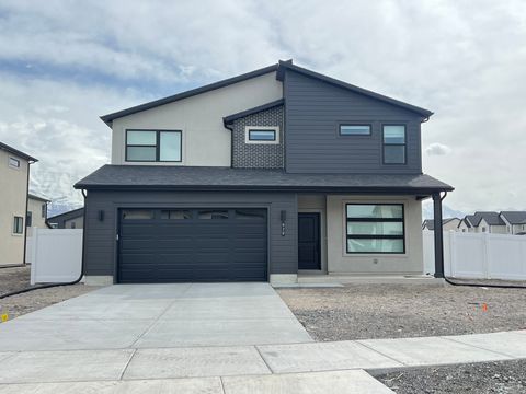 Photo of 2939 W 1930 N, Provo, UT 84601 (MLS # 2135080)