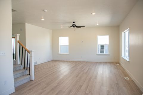 Tiny photo for 531 E 720 N LOT #2 N, Salem, UT 84653 (MLS # 2134135)
